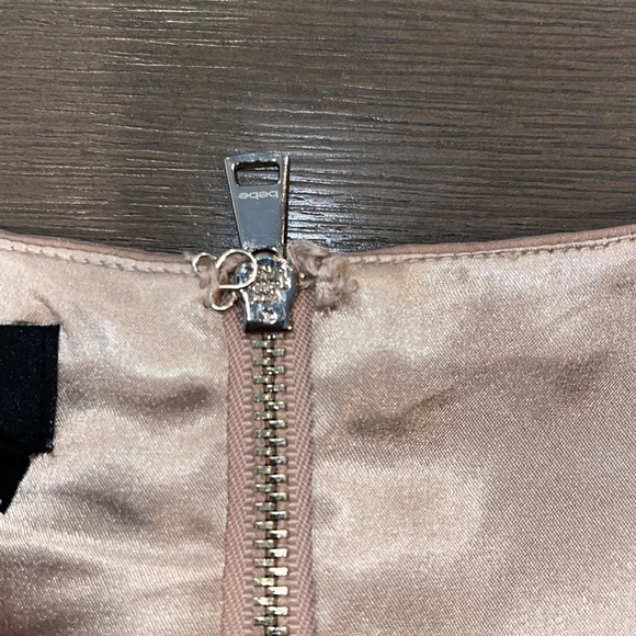 Bebe Embroidery Mesh Floral Crop Top - Picture 11 of 11